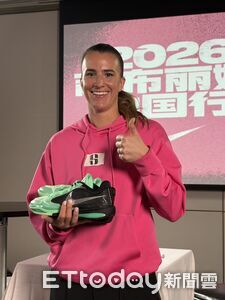 女籃天后約內斯庫北京見面會大啖美食　Sabrina 4代簽名鞋首曝光