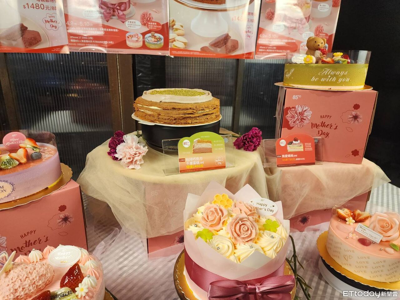 感恩商機升溫 蛋糕精緻化、小奢華搶母親節商機