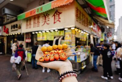 香港掃街必停這攤！吃生腸＋超Q魚蛋