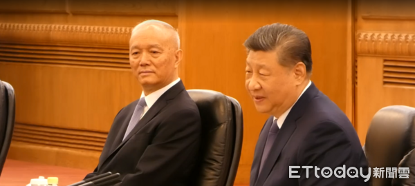 ▲▼國民黨主席鄭麗文與中共中央總書記習近平，在北京人民大會堂舉行歷史性會晤。（圖／記者陳冠宇攝）