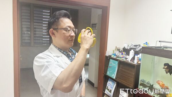 ▲醫師建議，最理想的補充水分方式仍是以白開水為主，避免過度依賴含糖或含咖啡因飲品。（圖／玉里醫院提供，下同）