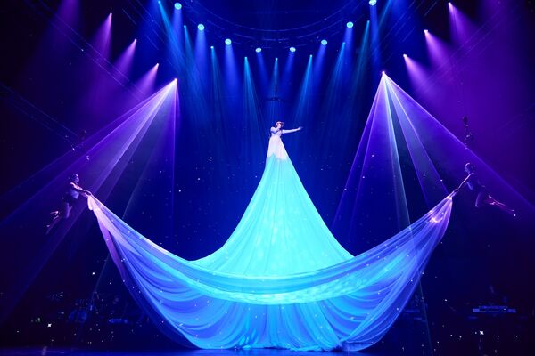 ▲賴慧如這段高空搭長裙演出完美呈現。（圖／懸浮提供）
