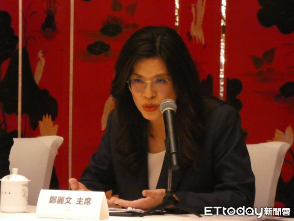 ▲▼國民黨主席鄭麗文召開中外記者會說明鄭習會。（圖／記者陳冠宇攝）