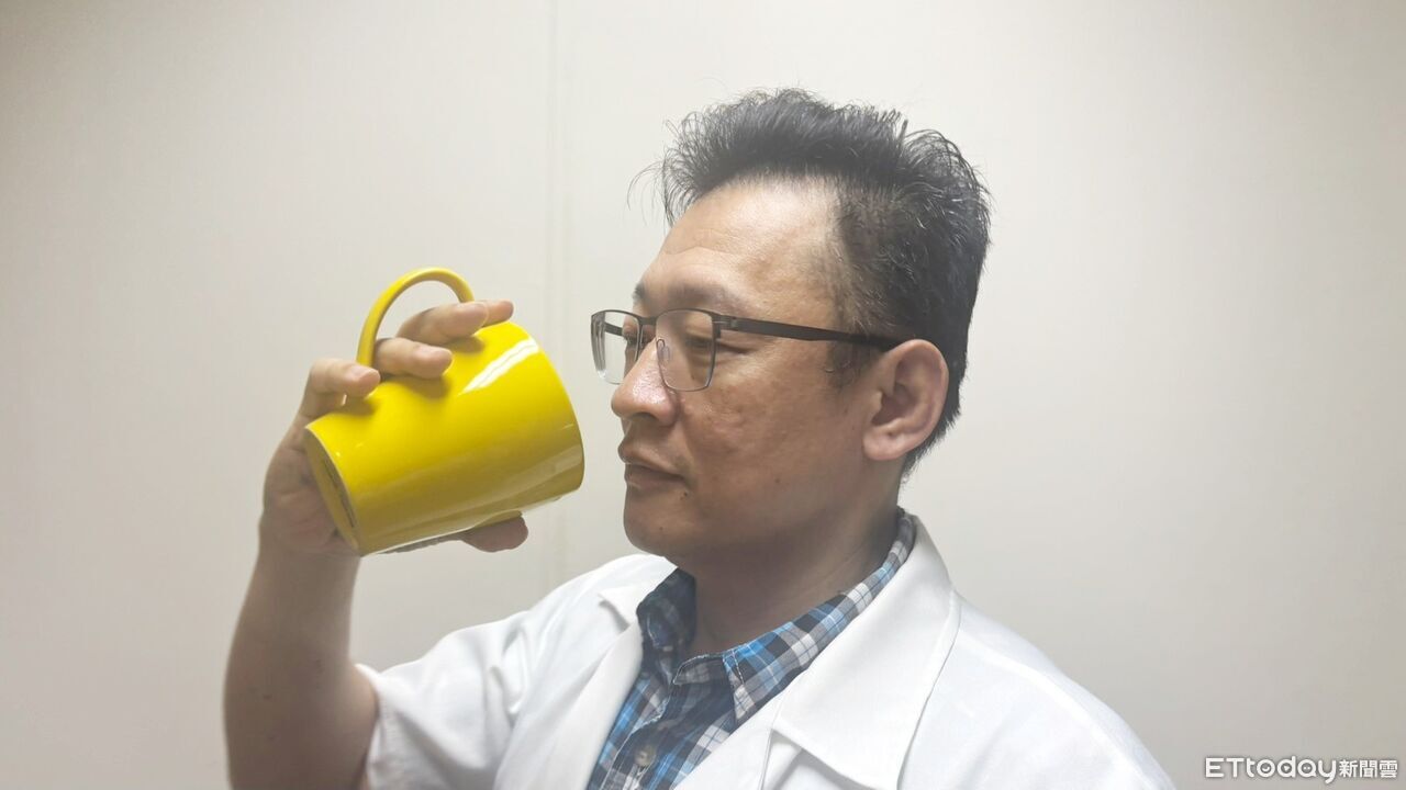 最簡單健康訣竅!規律喝水不可少 醫曝白開水最好