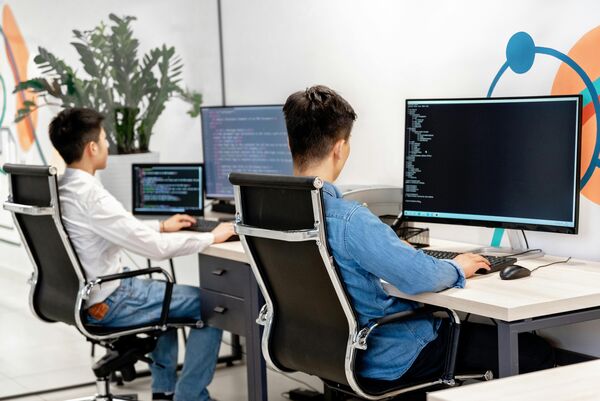 ▲▼辦公室,職場,上班族,企業。（圖／取自免費圖庫Pexels）