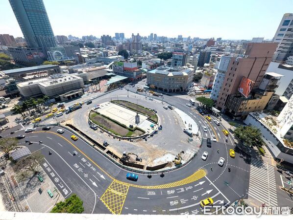 ▲台南火車站前商圈發展引發討論，林建南強調市府相關建設早已持續推動中。（記者林東良翻攝，下同）