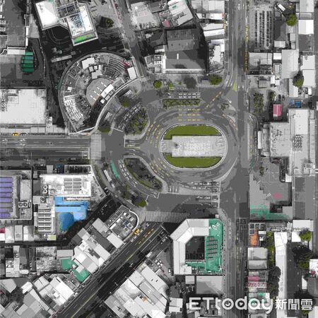 ▲台南火車站前商圈發展引發討論，林建南強調市府相關建設早已持續推動中。（記者林東良翻攝，下同）