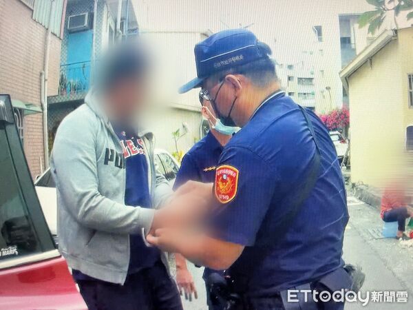 ▲求職竟變詐騙車手！高雄男被捕超錯愕　急call主管求證慘被切割。（圖／記者許宥孺翻攝）