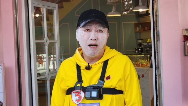 ▲趙正平慘變白臉男。（圖／綜藝玩很大）