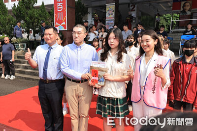 基隆女中102週年校慶　謝國樑勉學子勇敢逐夢
