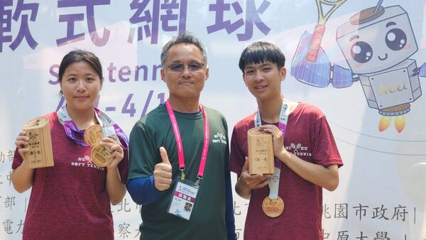 ▲成功大學軟網隊女雙搭檔拿下一般組女雙冠軍。（圖／全大運辦公室提供）