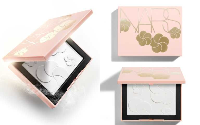 彩妝師私心也大推的定妝蜜粉！SUQQU 晶采系列打造高級濕潤光、NARS 桃花小白餅自帶磨皮濾鏡、BOBBI BROWN 冷萃紫一刷校正蠟黃