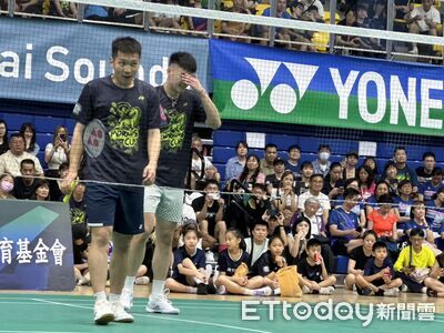 麟洋配驚喜合體！清晨盃31比19力退青年冠軍　李洋汗灑賽場笑謝不殺之恩