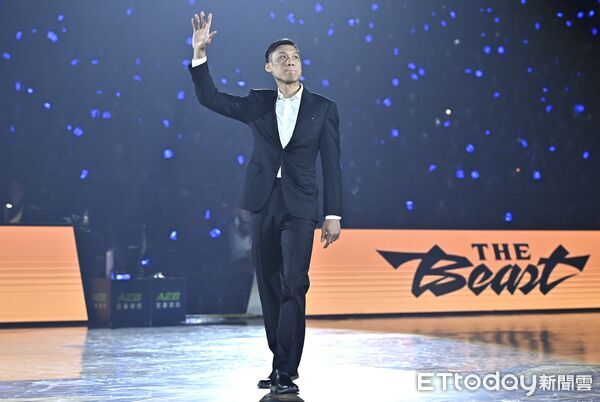▲▼ 林志傑引退賽賽後儀式。（圖／記者李毓康攝）