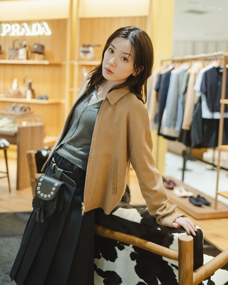 ▲▼永野芽郁又出事！與前帥哥經紀人同行「都穿PRADA」。（圖／翻攝自IG）