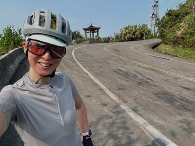 TVBS當家主播：煩躁就去吹風！夏嘉璐曬照洩現況…電視台裁員百人