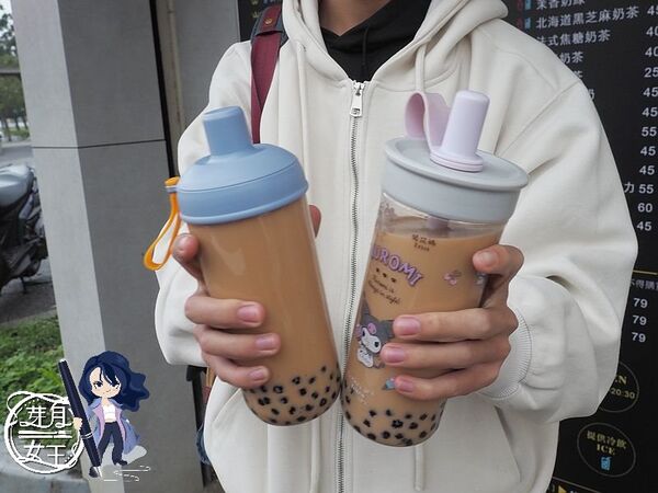 ▲▼桃園龍潭美食「奶妹茶舖 Peko Tea Shop」，竟然還有一杯25元的珍奶！（圖／部落客芽月提供）