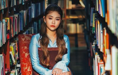 〈在加納共和國離婚〉原唱爆喉嚨出事！　咳掉1包衛生紙崩潰落淚