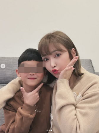 ▲▼陳子玄。（圖／翻攝自Instagram／larachen1124）