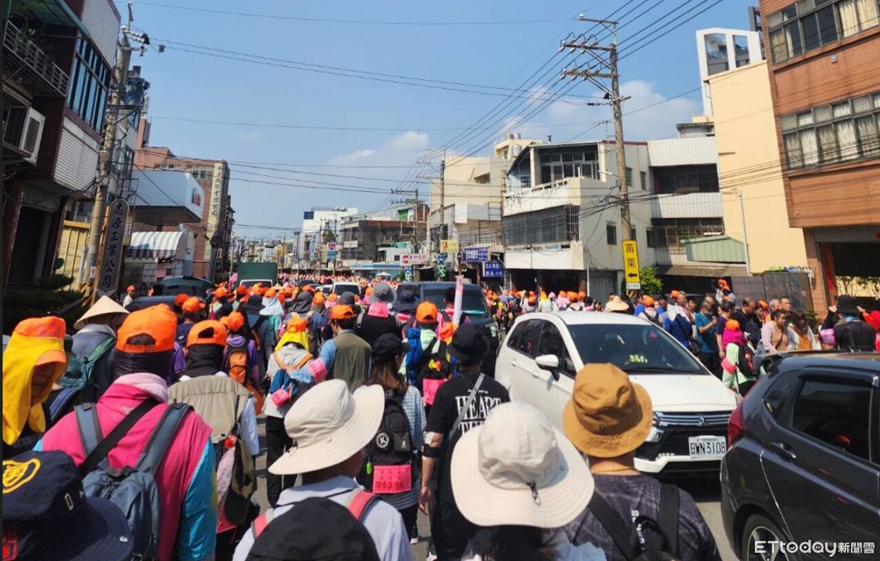 白沙屯媽進香跟著走「為何要花700元報名?」 命理師解答