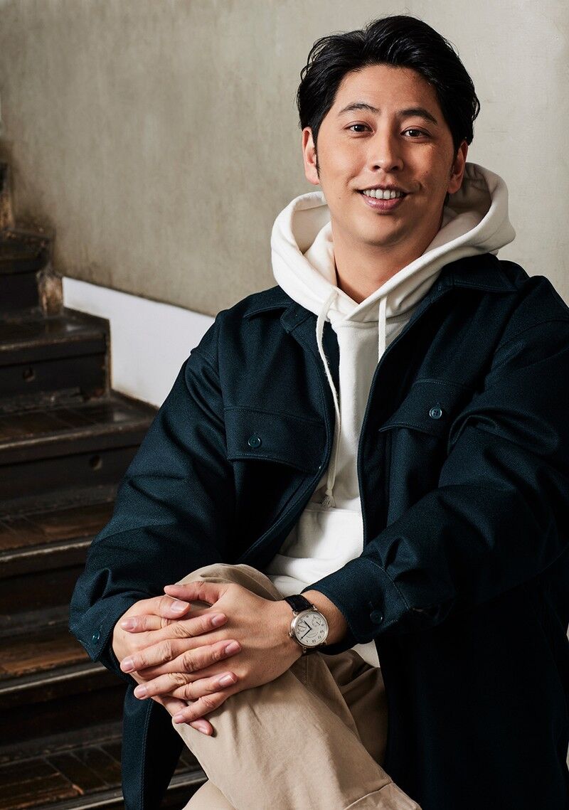 ▲▼屋敷裕政與交往19年女友結婚。（圖／翻攝自日網）