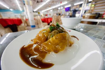 嘉義布袋120元巨無霸海鮮肉圓！塞進7種海陸餡料還有干貝