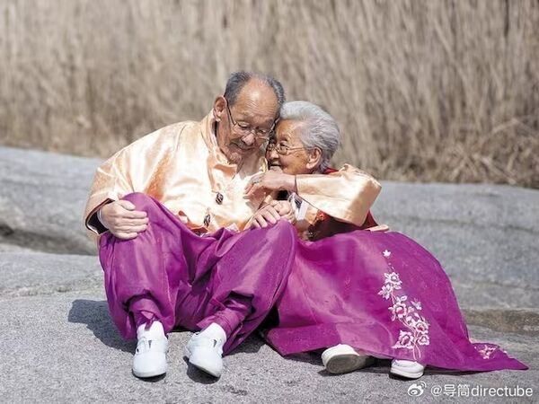 ▲《親愛的，不要跨過那條江》奶奶百歲辭世。（圖／翻攝自韓網）