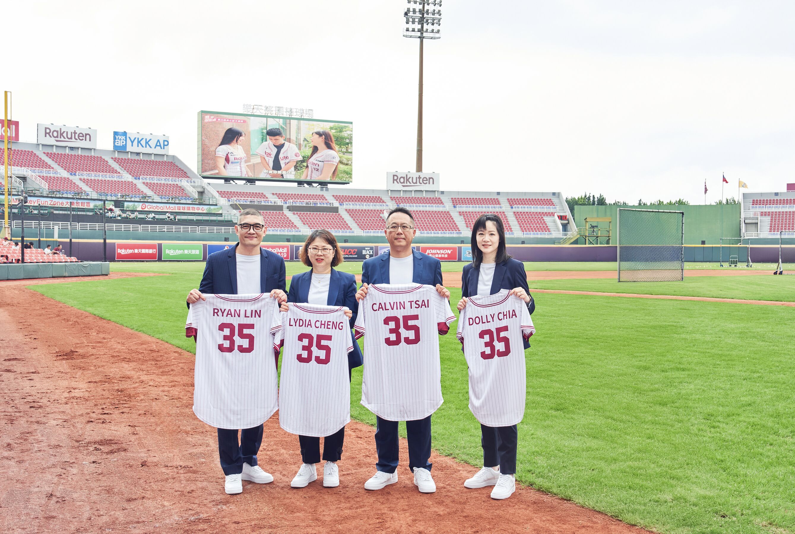 ▲▼樂天,棒球,卡洛塔妮,友華生技,體育,媽媽ㄚ。（圖／業者提供）