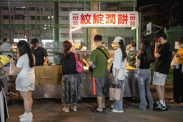 ▲▼霧峰紋綻潤餅。（圖／美熊很愛吃授權提供）