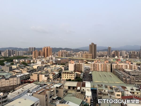 ▲▼ 北屯鳥瞰,北屯舊市區,興安路,北屯,機捷重劃區            。（圖／記者陳筱惠攝）