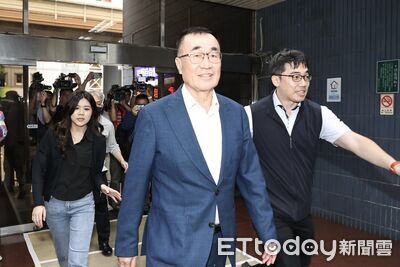 民調差蘇巧慧僅1%？　李四川坦言「一人對兩人」：起步晚勤跑基層