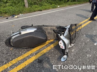 花蓮無號誌路口聯結車機車相撞　騎士與乘客送醫不治