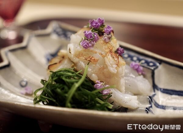 ▲蝦膏伊勢龍蝦昆布漬。（圖／業者提供）