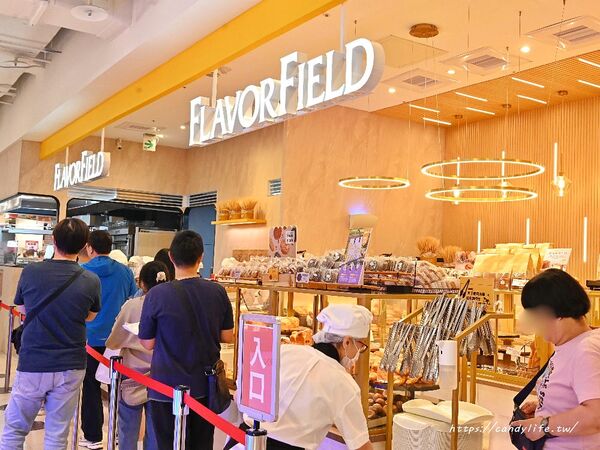 ▲▼台中漢神洲際購物廣場B1美食街。（圖／部落客陳小可的吃喝玩樂授權提供）