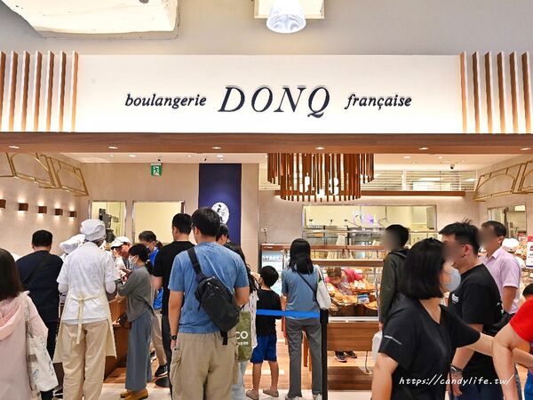 ▲▼台中漢神洲際購物廣場B1美食街。（圖／部落客陳小可的吃喝玩樂授權提供）