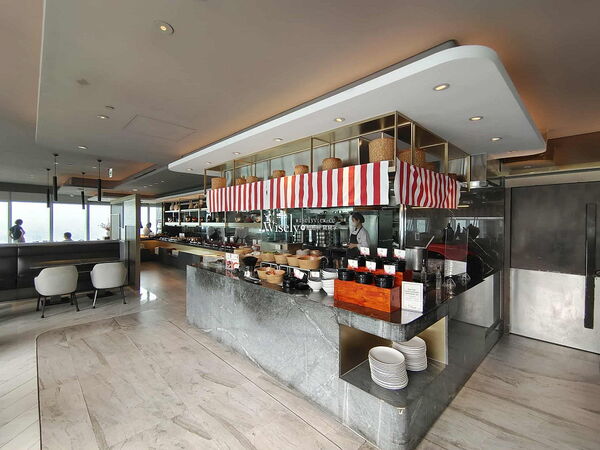 ▲▼50樓Caf&eacute;自助餐廳。（圖／WISELY`S 拍拍照寫寫字授權提供）