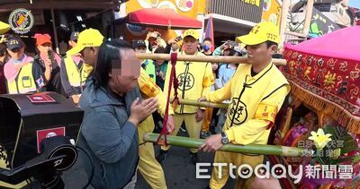 獨／媳哭求白沙屯媽祖尋獲婆婆遺體　地點在超靈「水流屍仙姑廟」前