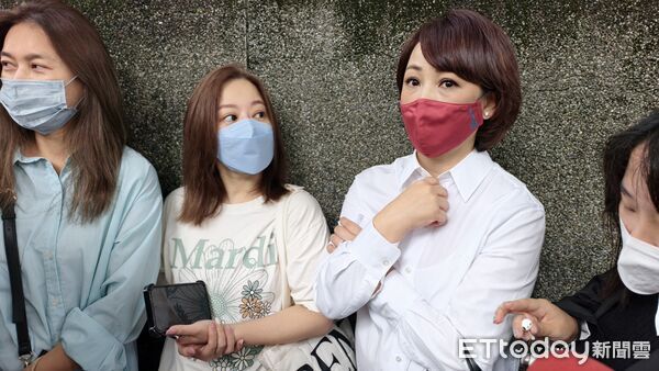 郁方挨批罵錯人　深夜PO文向林月琴道歉：錯就是錯我願意承認