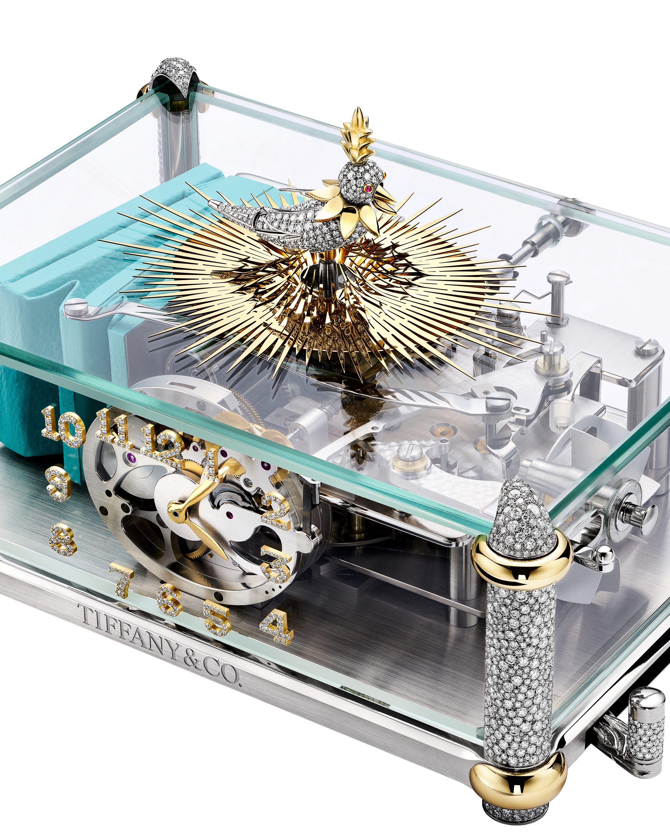 ▲▼ Tiffany,LV            。（圖／翻攝IG）