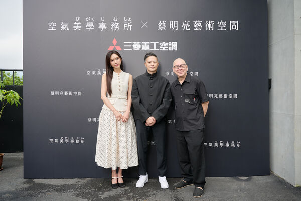 ▲蔡明亮合體林志玲。（圖／空氣美學事務所提供）