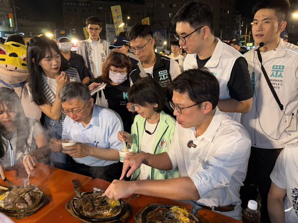 ▲台灣民眾黨創黨主席柯文哲及主席黃國昌到彰化。（圖／民眾黨提供 民眾提供）