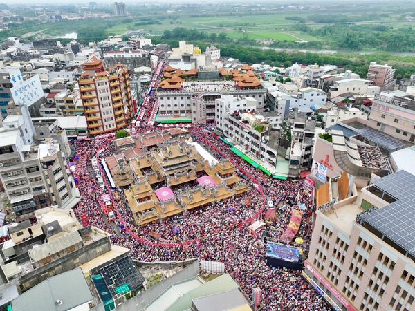 ▲白沙屯媽祖正急行軍回宮，大甲媽祖今深夜起駕，是否再現雙媽會盛況，萬眾矚目。圖為白沙屯媽祖行程。（圖／白沙屯拱天宮提供）