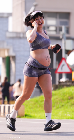 ▲▼黃沐妍。（圖／翻攝自Instagram／tystarpiggggg）