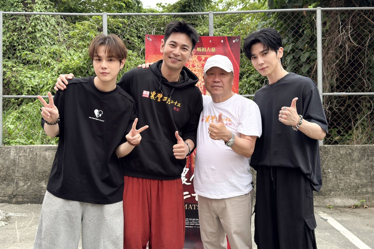 ▲▼畢書盡、郭家瑋參與白沙屯媽祖進香。（圖／索尼提供）