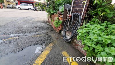 老鼠屎香燈腳又挨轟！擅開民宅水龍頭沖澡　北港人怒：沒禮貌