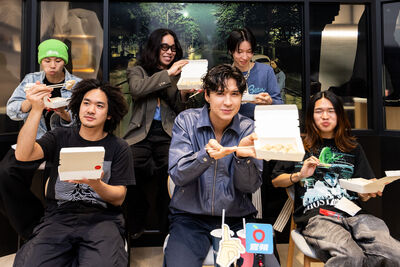 他們把「臭豆腐泡麵」帶回日本嚇傻　主唱：在2樓都聽到慘叫聲