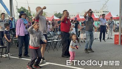 職安意識起步走！勞工局辦健走結合施工架體驗　近1500人拚零職災