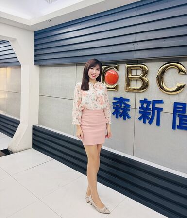 ▲財經主播劉佩綺宣布離開電視台。（圖／翻攝自劉佩綺IG）