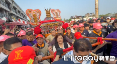 「雙媽」接力到彰化！萬人爭睹女神風采　今夜將通過民生地下道