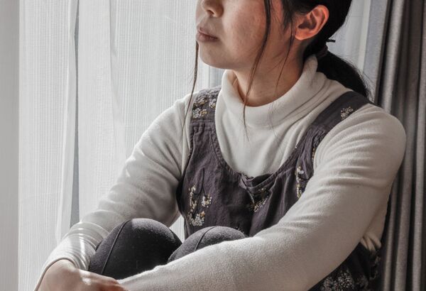 日本一名媽媽省吃儉用兼差送兒上名校，沒想到兒子出社會就搬走，甚至要求媽媽放過他。（示意圖，photoAC）
